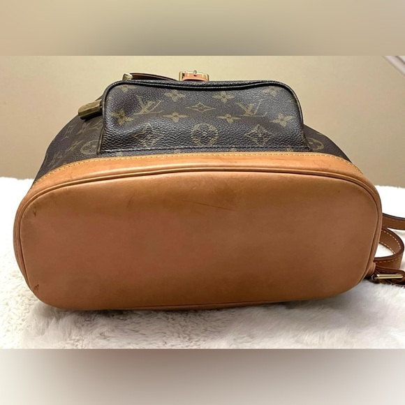 Leather Backpack - Picture 6 of 9